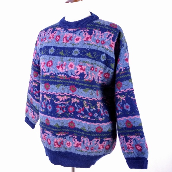 Conte of Florence Sweaters - Scottish Wool Floral Oversize Sweater Size Small